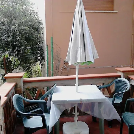 Giardini-naxos Via Umberto 25 Apartamento