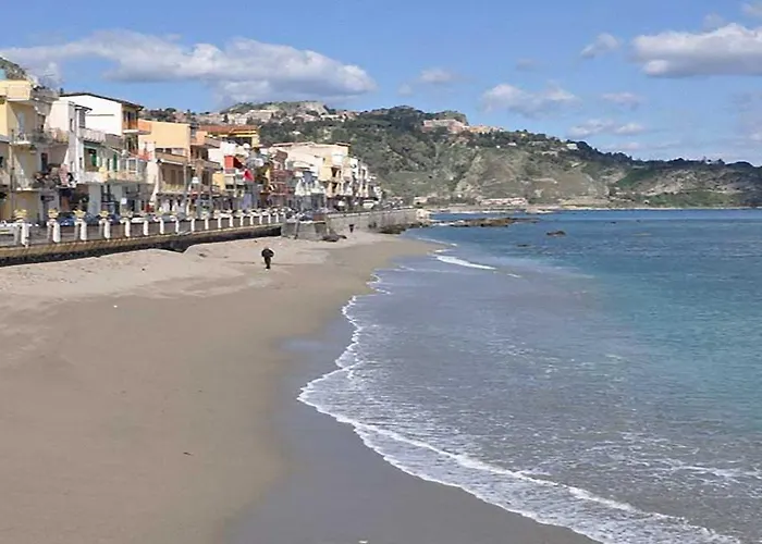 Il Porticciolo 아파트